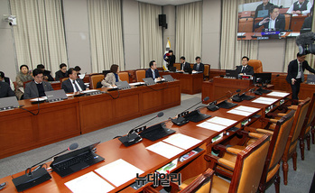[포토] 국회 운영위원회 전체회의 