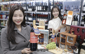[포토] 이마트 '와인&위스키 선물세트' 최대 40% 할인