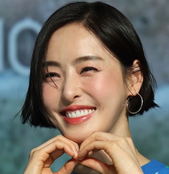 [영상] 솔로지옥4, MC 이어가는 이다희