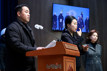 [포토] 김정현 반공청년단 단장 '尹 대통령 지키겠다'