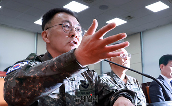 [포토] 강호필 지작사령관 '계급·직책 걸고 계엄 전혀 몰랐다'