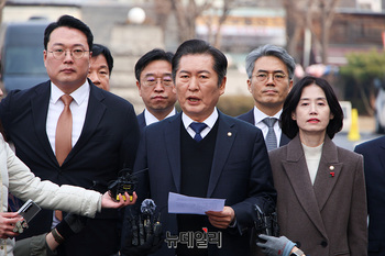 [포토] 발언하는 정청래 탄핵소추단장 