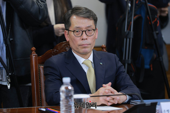 [포토] 현장간담회 참석한 김성태 기업은행장