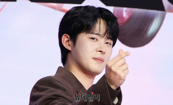 [영상] 중증외상센터 정재광 '손가락 하트'