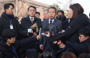 [포토] 3차 변론기일 출석하는 국회 측 대리인단