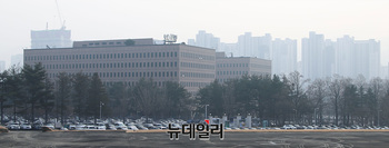 [포토] 전국 대부분 미세먼지 '나쁨'...대기질 최악