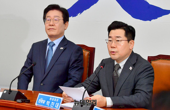 [포토] 최고위서 발언하는 박찬대 민주당 원내대표