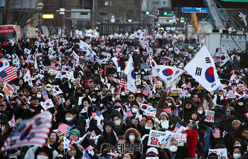 [포토] 설 연휴에도 尹 지지자로 가득 찬 세종대로