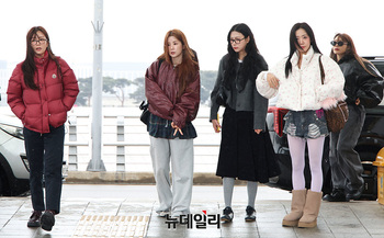 [포토] 에이핑크 '아시아 투어 떠나요'