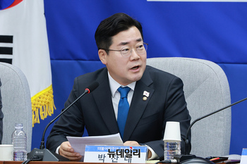 [포토] 반도체특별법 관련 발언하는 박찬대 원내대표