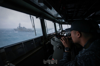 [포토] 해군기동함대사령부 창설 정조대왕함