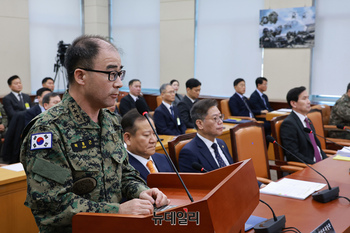 [포토] 답변하는 곽종근 전 특수전사령관