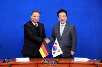 [포토] 주한독일대사 만난 이재명 민주당 대표