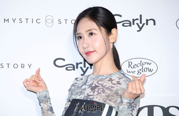 [영상] 오혜연 '손가락 하트'