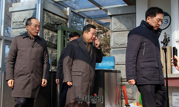 [포토] 尹대통령 접견 마친 김기현·추경호·이철규·정점식·박성민