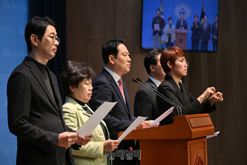 [포토] 명태균 특별법 관련 성명 발표하는 국민의힘 법사위원들