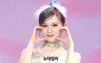 [영상] 블링원 라니 '깜찍한 양볼하트'