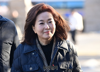 [포토] 심판정 향하는 김민전 의원 