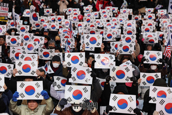 [영상] 윤석열 대통령 '탄핵반대' 국민변호인단 출범