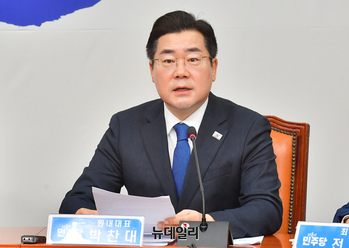 [포토] 최고위 참석한 박찬대 더불어민주당 원내대표