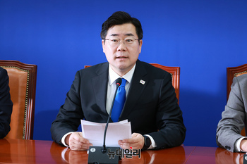 [포토] 박찬대 "여당 특검 반대는 범인 자백"