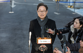 [포토] 탄핵심판 참석한 박범계 의원