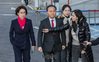 [포토] 탄핵심판 참석하는 이인선-윤재옥 의원