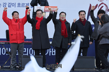 [포토] 세이브코리아 대전, 인사하는 이장우 대전시장