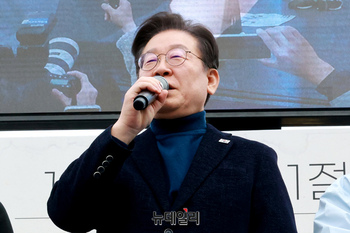 [포토] 尹 파면 촉구 대회서 발언하는 이재명 민주당 대표