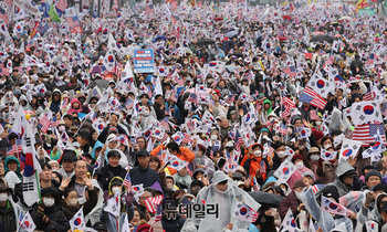 《3.1 자유국민저항운동》은 선언한다 … 선(先) 윤 대통령 복귀, 후(後) 개헌논의