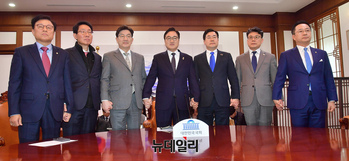 [포토] 회동 갖는 국회의장과 여·야 원내대표