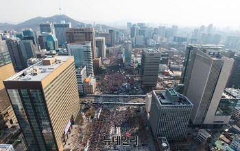 [포토] '尹 탄핵반대' 광화문 가득 채운 시민들