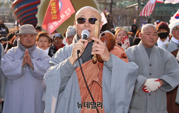 [포토] 성호스님 '임진왜란 보다 더 위태로운 국난'