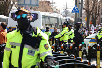 [포토] 경계 강화된 헌법재판소 