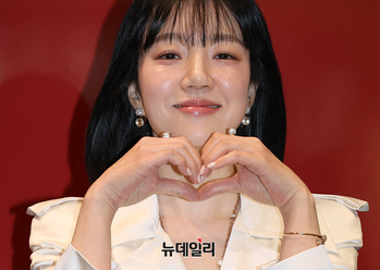 [영상] 백화점 등장한 임수정 '여전한 첫사랑 미모'