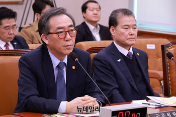 [포토] 민감국가 지정관련 답변하는 조태열 외교부 장관