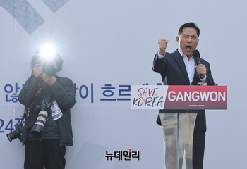 [포토] 손현보 목사 "대통령 복귀하면 전국서 감사예배 드릴것"