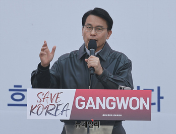 [영상] 윤상현 "대통령 복귀 시간 다가오고 있어"