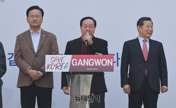 [영상] 세이브코리아 강원 찾은 한기호-이철규-유상범 의원