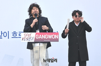 [영상] 세이브코리아 강원, 뉴스공장서 온 개그맨 신동수 