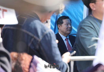 [포토] 세이브코리아 강원, 기도하는 이철규 의원