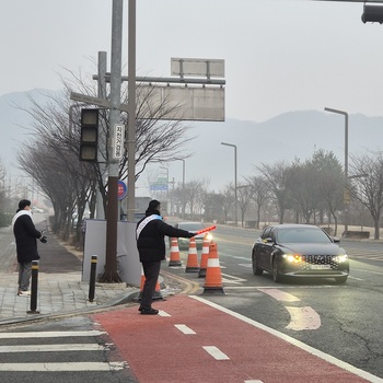 충남도, 올해 두 번째 고농도 미세먼지 예비저감조치 ‘발령’ 