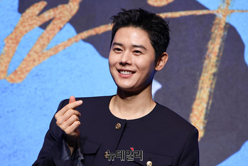 [영상] '드림하이' 김동준, 손가락 하트