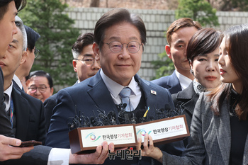[포토] 2심 선고 공판 앞둔 이재명 민주당 대표