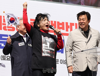 [포토] 탄핵반대 광화문 국민대회 찾은 국민의힘 당협위원장 