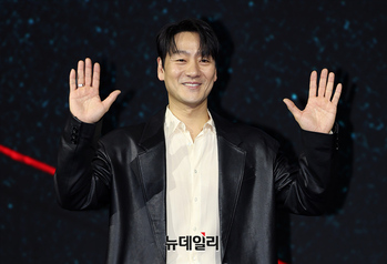 [영상] 넷플릭스 아들 박해수, 스릴러 시리즈 '악연'으로 컴백