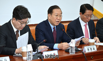 [포토] 발언하는 권영세 국민의힘 비대위원장