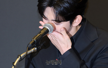 [포토] 직접 입장 밝히는 김수현