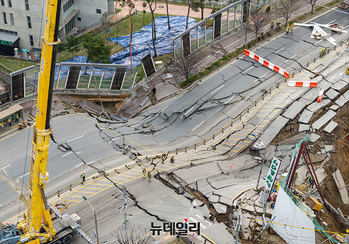 [포토] 광명 신안산선 공사현장 붕괴...주민 2,400여명 대피