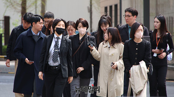[포토] 1심서 '벌금 1,500만원' 선고받은 문다혜 